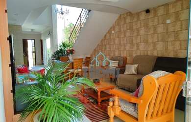 Imagem: Sobrado com 4 dormitórios (1 suíte) à venda, 293 m² por