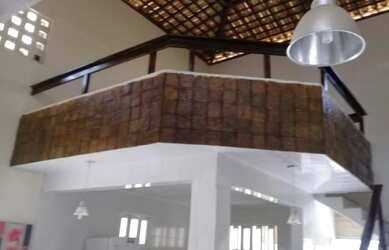 Imagem: A casa em condomínio possui 4 Dormitórios, 3 Banheiros, 2