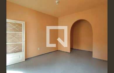 Imagem: A casa possui 2 Dormitórios, 1 Banheiro, 90m² de Área e