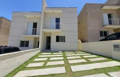 Imagem: A casa em condomínio possui 3 Dormitórios, 3 Banheiros, 2