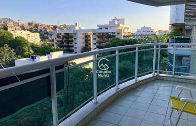 Imagem: O apartamento na cobertura possui 4 Dormitórios, 4 Banheiros