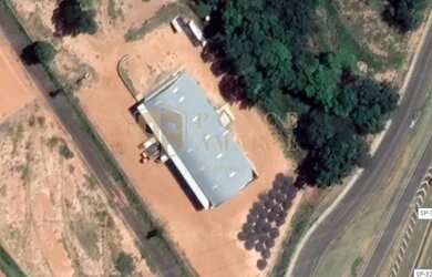 Imagem: O depósito possui 20.000m² de Área e está localizado em