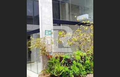 Imagem: O depósito possui 40m² de Área e está localizado em Cavaleiros