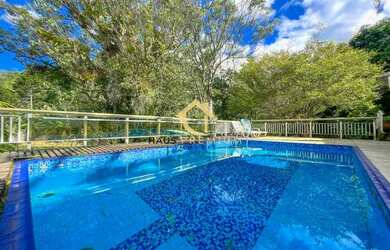 Imagem: A casa em condomínio possui 4 Dormitórios, 3 Banheiros, 2