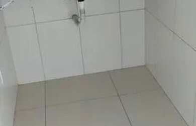 Imagem: A casa possui 1 Dormitório, 1 Banheiro e está localizado