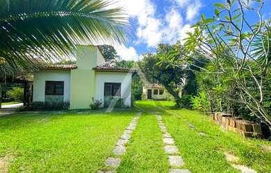 Imagem: A casa em condomínio possui 5 Dormitórios, 4 Banheiros, 3