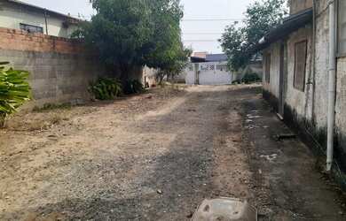 Imagem: O terreno possui 500m² de Área e está localizado em Vila