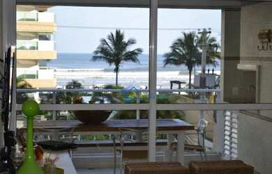 Imagem: O apartamento possui 4 Dormitórios, 4 Banheiros, 2 Vagas na