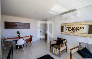 Imagem: O apartamento possui 3 Dormitórios, 3 Banheiros, 2 Vagas na