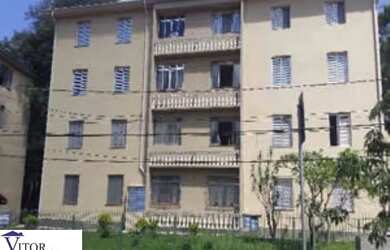 Imagem: O apartamento possui 3 Dormitórios, 1 Banheiro, 2 Vagas na