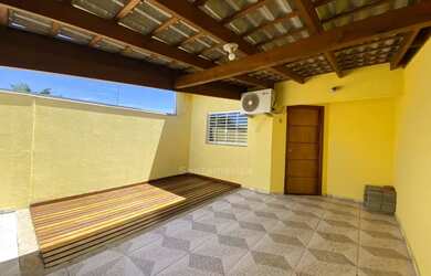 Imagem 2: Casa para alugar na região Norte de Londrina com 3 dormitórios