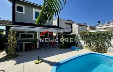 Imagem 8: Casa em Rua da Quaresmeira Roxa - Cachoeira do Bom Jesus - Florianópolis/SC