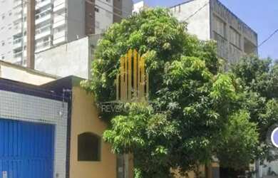 Imagem: O terreno possui 400m² de Área e está localizado em Vila