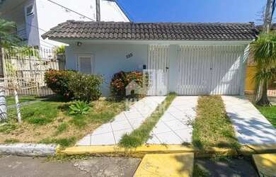 Imagem: A casa em condomínio possui 3 Dormitórios, 5 Banheiros, 3