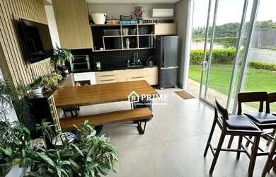 Imagem: A casa em condomínio possui 3 Dormitórios, 5 Banheiros, 4