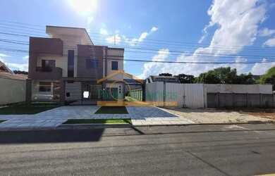 Imagem 2: SOBRADO EM CONJUNTO FECHADO À VENDA NO BAIRRO DE SANTA FELICIDADE