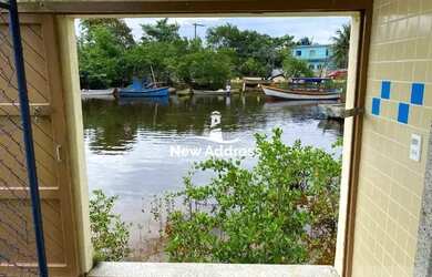 Imagem 3: Casa montada, com área gourmet, piscina e campo, à venda em Setiba - Guarapari