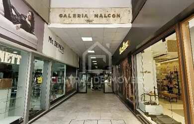 Imagem: O depósito possui 28m² de Área e está localizado em Centro