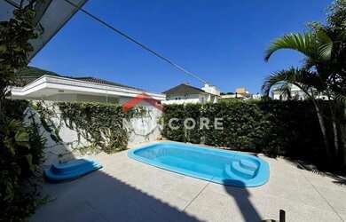 Imagem 9: Casa em Rua da Quaresmeira Roxa - Cachoeira do Bom Jesus - Florianópolis/SC