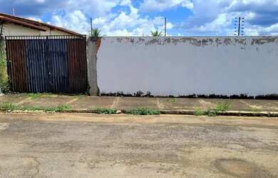 Imagem: O terreno possui 390m² de Área e está localizado em Anápolis