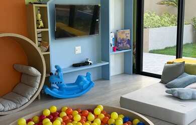 Imagem 13: Aluguel Mobiliado. Piscina, Imóvel mobiliado, Ar-condicionadoeImóvel...