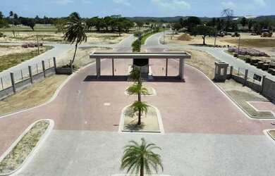 Imagem: O terreno possui 200m² de Área e está localizado em Mangabeira