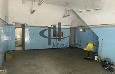 Imagem: O terreno possui 400m² de Área e está localizado em Santa