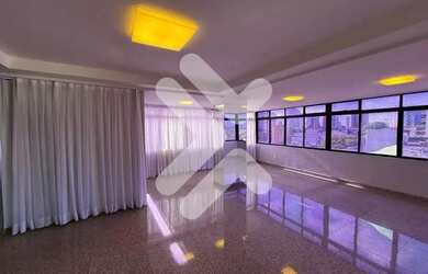 Imagem: O apartamento possui 4 Dormitórios, 5 Banheiros, 3 Vagas na