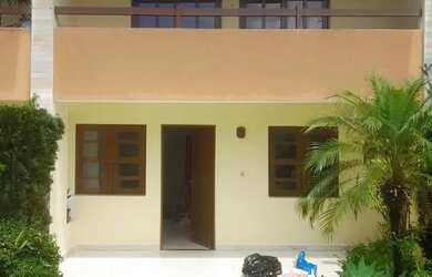 Imagem: A casa em condomínio possui 3 Dormitórios, 3 Banheiros, 2