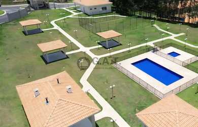 Imagem: Venda de Casa em Condomínio de 2 Quartos em Ipanema do Meio