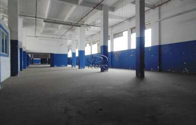 Imagem: O depósito possui 1.094m² de Área e está localizado em