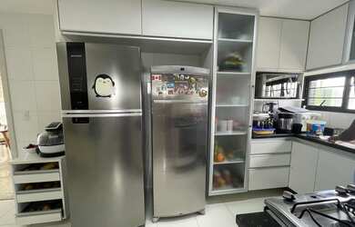 Imagem 10: Apartamento na Ondina 3 Suítes Vista Mar Banheira com Hidro