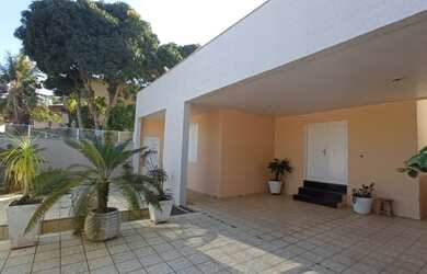 Imagem 2: Casa na Praia de Setiba. Churrasqueira, 300m² de Área, 2 Vagas na garageme4...