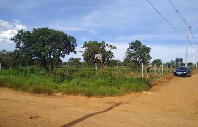 Imagem: O terreno possui 2.900m² de Área, Imóvel novo e está localizado