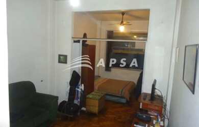 Imagem: A kitnet possui 1 Dormitório, 1 Banheiro, 30m² de Área e