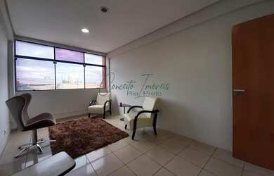 Imagem: O depósito possui 20m² de Área e está localizado em Santos