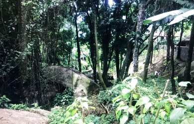 Imagem: O terreno possui 1300m² de Área e está localizado em Portogalo