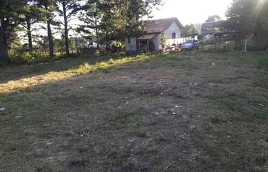 Imagem: O terreno possui 625m² de Área e está localizado em Quatro