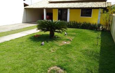 Imagem: A casa possui 2 Dormitórios, 2 Banheiros, 5 Vagas na garagem