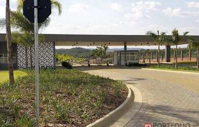 Imagem 2: Terreno em condomínio no Jardins Porto - Bairro Setor Central em Senador...