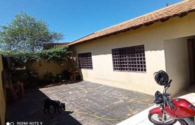 Imagem 6: Aluga se Casa. Ar-condicionado, 315m² de Área, 1 Vaga na garageme5 Dormitórios