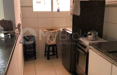 Imagem: O apartamento possui 2 Dormitórios, 2 Banheiros, 1 Vaga na