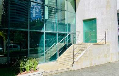 Imagem: O depósito possui 400m² de Área e está localizado em Pituba