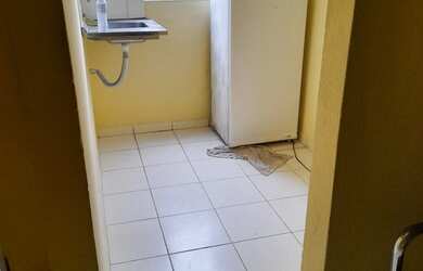 Imagem 3: Kitnet no Candeal pequeno