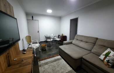 Imagem: O apartamento possui 2 Dormitórios, 2 Banheiros, 1 Vaga na