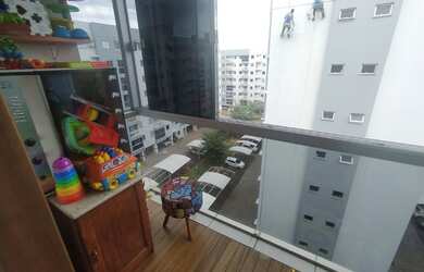 Imagem: O apartamento possui 2 Dormitórios, 2 Banheiros, 1 Vaga na