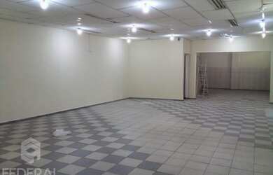 Imagem: O depósito possui 240m² de Área e está localizado em Centro