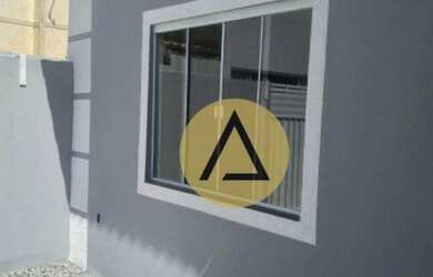 Imagem: A casa possui 2 Dormitórios, 2 Banheiros, 1 Vaga na garagem