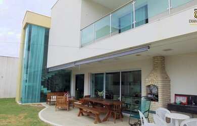 Imagem: A casa em condomínio possui 4 Dormitórios, 3 Banheiros, 2