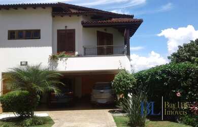 Imagem: A casa em condomínio possui 5 Dormitórios, 5 Banheiros, 5